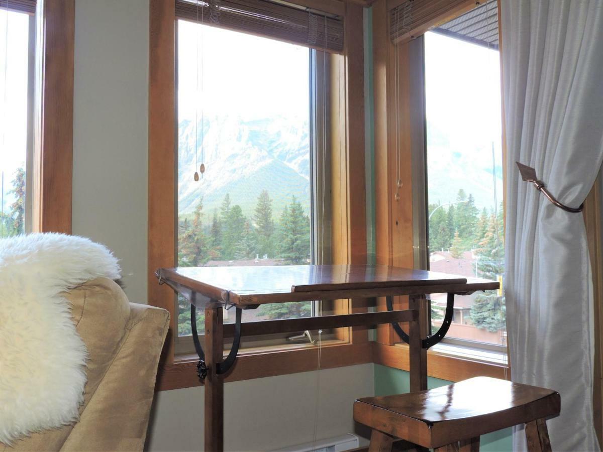 Fenwick Vacation Rental Open Hot Tub Glorious Mountain 2 Bedroom Канмор Экстерьер фото