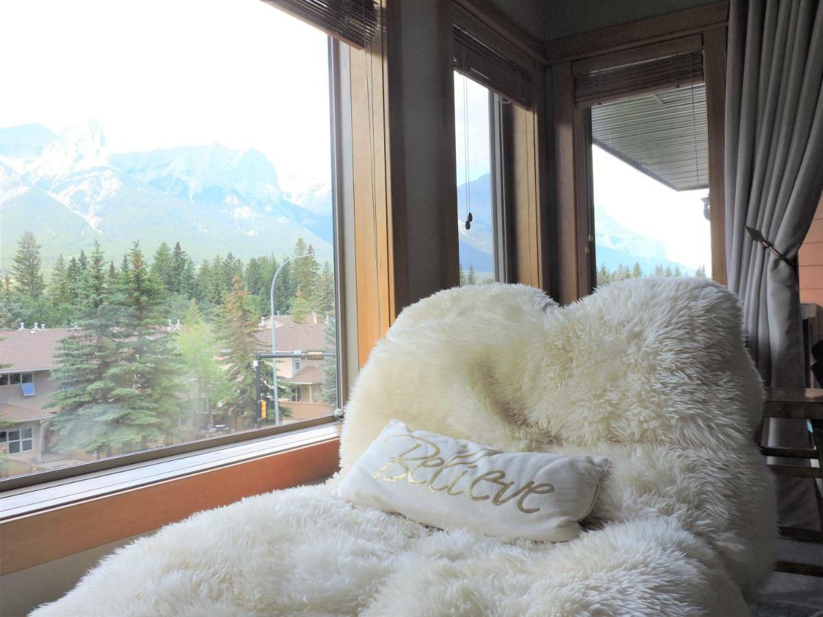 Fenwick Vacation Rental Open Hot Tub Glorious Mountain 2 Bedroom Канмор Экстерьер фото